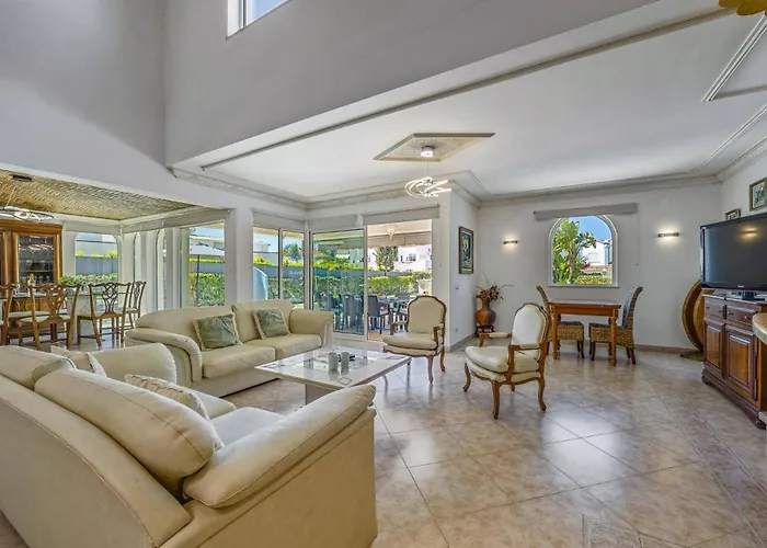 Villa Quinta Da Vinha By Albufeira